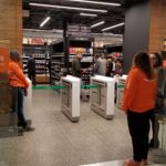 Amazon Go Store Entrance and Turnstiles 20180926_131835_resized (002)